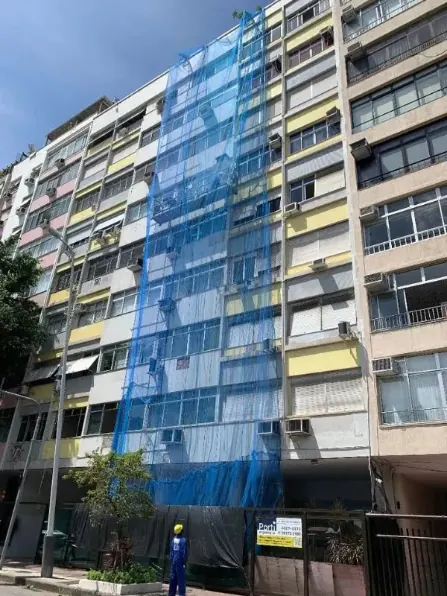 Fachada do Edifício Chaves de Faria, em Ipanema, após obra da Porti Engenharia