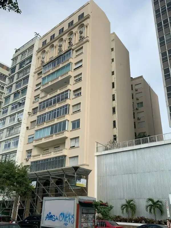 Fachada do Edifício Cidade do Salvador, em Flamengo, após obra da Porti Engenharia