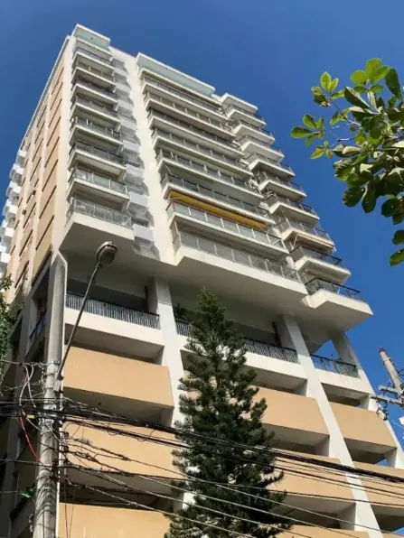Fachada do Edifício Lagoa Hills, em Lagoa, após obra da Porti Engenharia