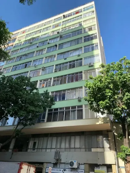 Fachada do Edifício Marques, em Centro, após obra da Porti Engenharia