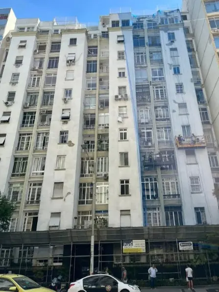 Fachada do Edifício Paquequer, em Copacabana, após obra da Porti Engenharia