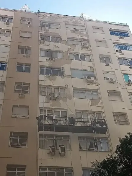 Fachada do Edifício Rory, em Copacabana, após obra da Porti Engenharia