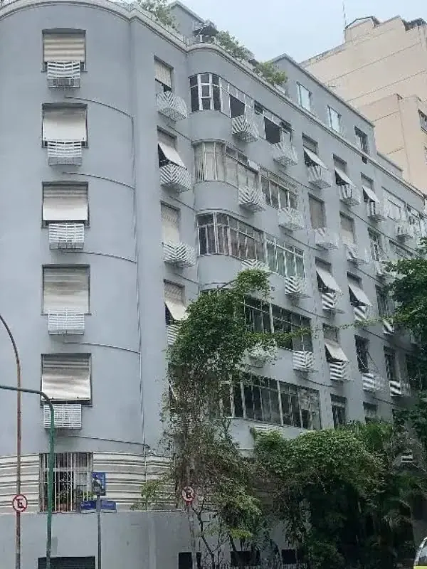 Fachada do Edifício Willman, em Copacabana, após obra da Porti Engenharia